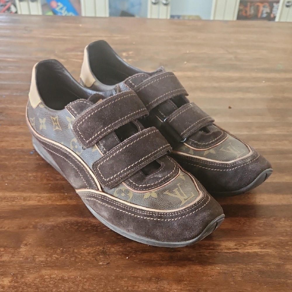 Louis Vuitton Dark Brown High-Top Sneakers